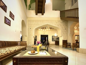 Lounge - Smiles Stone Town Hotel (Zanzibar Town)
