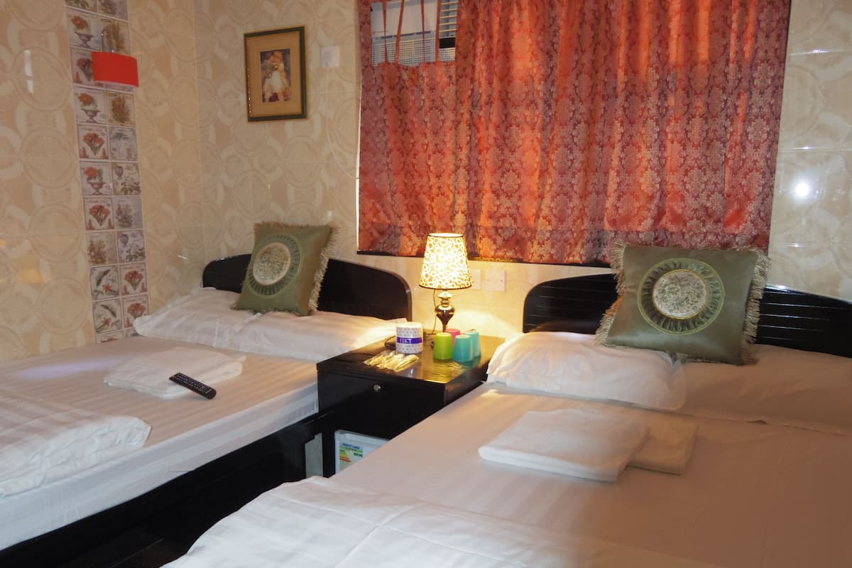 Triple Room | In-room safe, free WiFi, wheelchair access