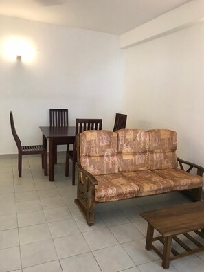 Interior - Comfortable. Home.   Greenwood (Wattala)
