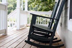 Terrace/patio - Charming two bedroom in The Cottages at King's Creek Plantation (Williamsburg)