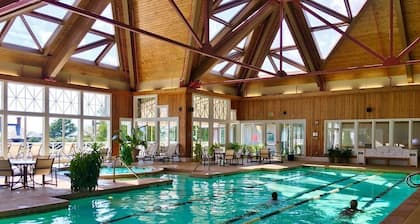 Viehättävä yhden makuuhuoneen mökit King's Creek Plantation