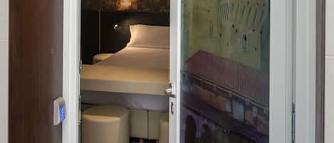Camera Standard con letto matrimoniale o 2 letti singoli (N.5) | Biancheria da letto di alta qualità, copriletto in piuma
