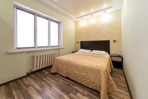 Suite (Cottage) | In-room safe, iron/ironing board, free WiFi, bed sheets