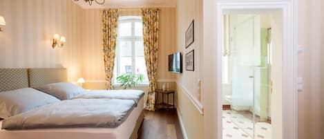 Hypo-allergenic bedding, in-room safe, individually decorated