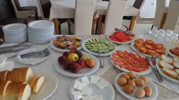 Frokostbuffé er inkludert hver dag
