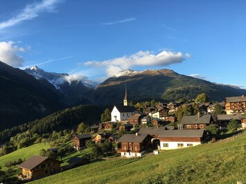 Ernen - eines der schönsten Schweizer Dörfer.