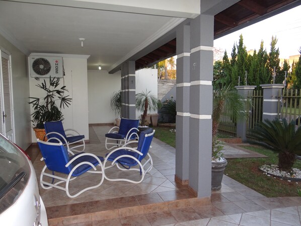 Fachada de la propiedad