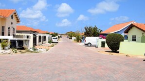 Unclassified image, 2 of 21, button - Norrol Apartments 3 Bedroom Apartment (Noord)