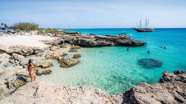 Unclassified image, 1 of 21, button - Norrol Apartments 3 Bedroom Apartment (Noord)