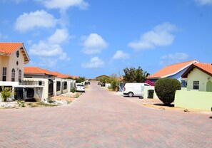 Property grounds - Norrol Apartments Studio 1 (Noord)