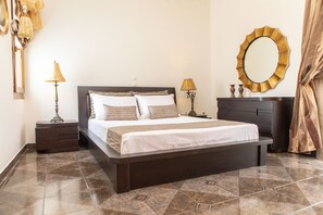 Maison, 3 chambres | 3 chambres, bureau, rideaux occultants, chambres insonorisées