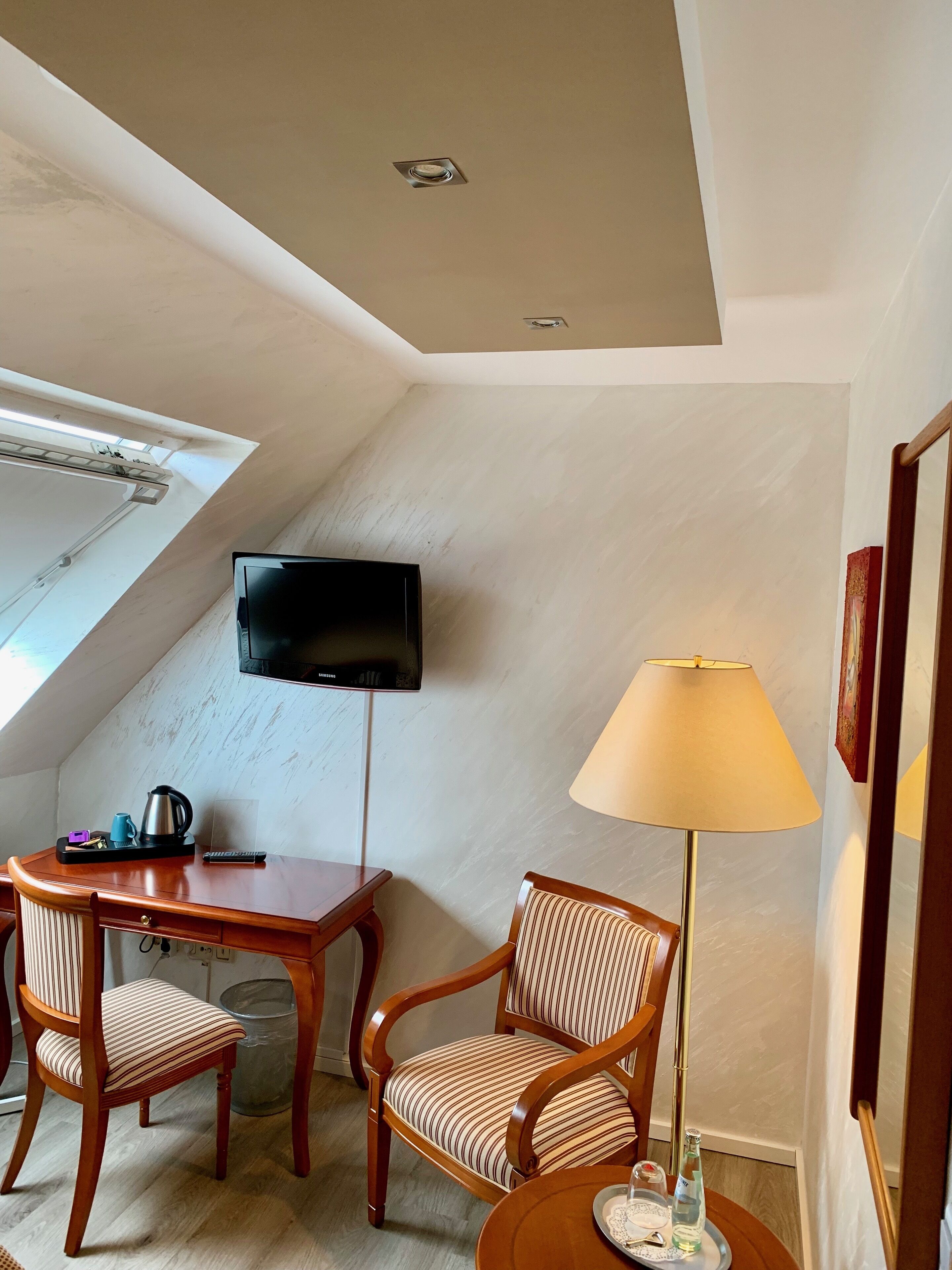 city single room | living area | 32-inch flat-screen tv with cable channels, tv, toys