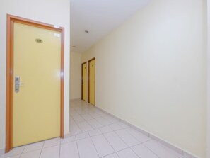 Hallway - OYO 89493 Q Hotel Mentakab (Mentakab)