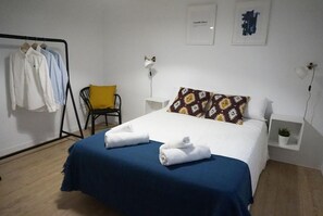 2 bedrooms, soundproofing, iron/ironing board, WiFi