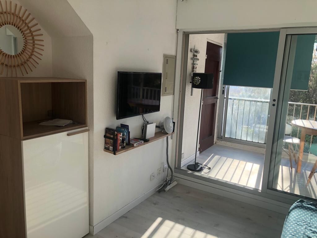 T2 direct sea access at 30m swimming pool + parking