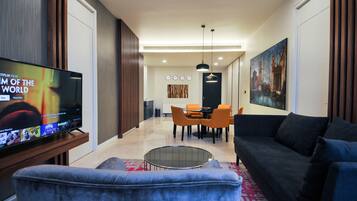 Premier Apartment | Living area