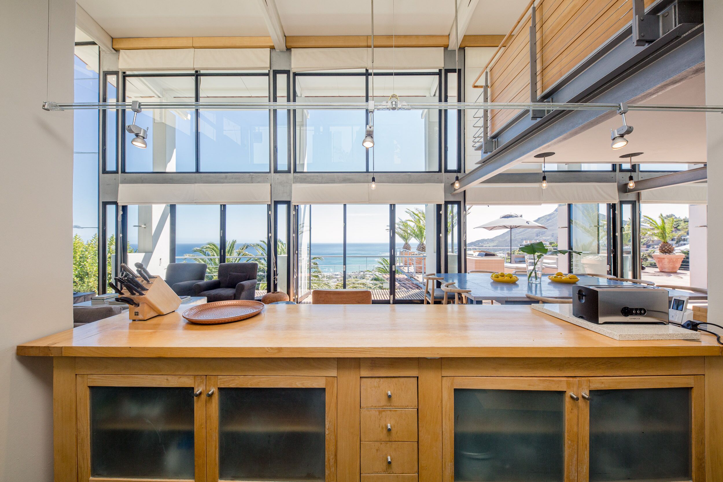 Grand House | Private kitchen | Fridge, microwave, oven, stovetop