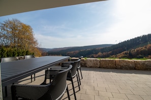 Luxury apt near Ski area Winterberg 2 | Terrasse/Patio