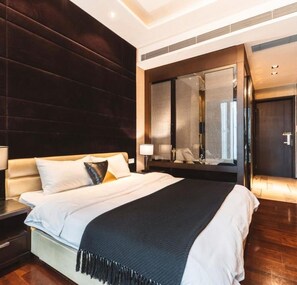 Kamar Double Deluks | Meja kerja, Wi-Fi gratis, dan seprai linen