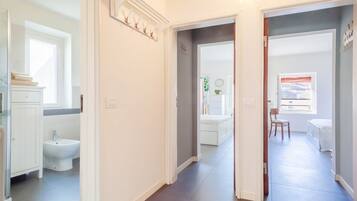 2 camere, ferro/asse da stiro, Wi-Fi
