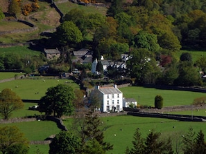 Property grounds - Brook House Inn (Holmrook)