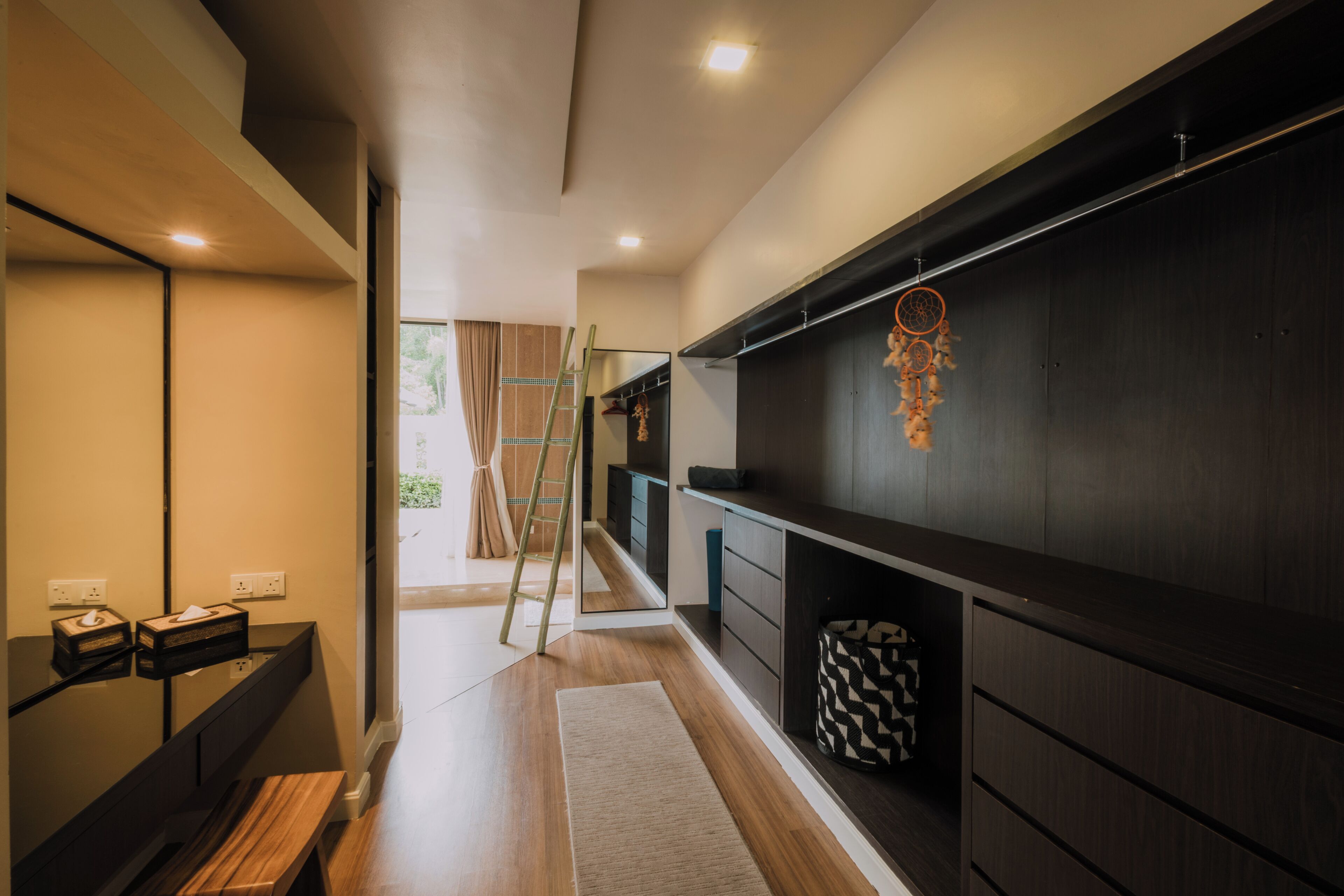 Luxury Villa, 5 Bedrooms, Private Pool, Sea View | Wardrobe