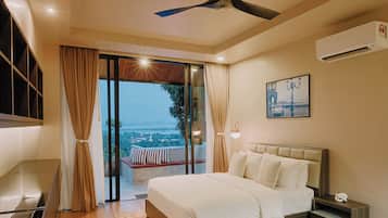 Vila Mewah, 5 kamar tidur, kolam renang pribadi, pemandangan laut | 5 kamar tidur, seprai premium, minibar, dan tirai kedap cahaya
