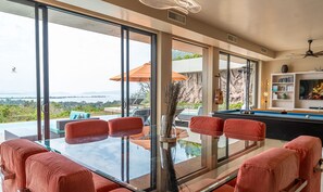 Luxury Villa, 5 Bedrooms, Private Pool, Sea View | Dining room