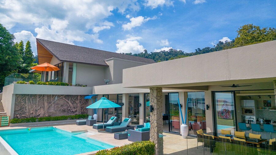 White Monkey Villa - Private Pool & Jacuzzi