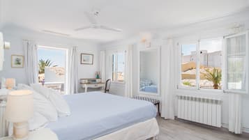 Hypo-allergenic bedding, in-room safe, individually decorated