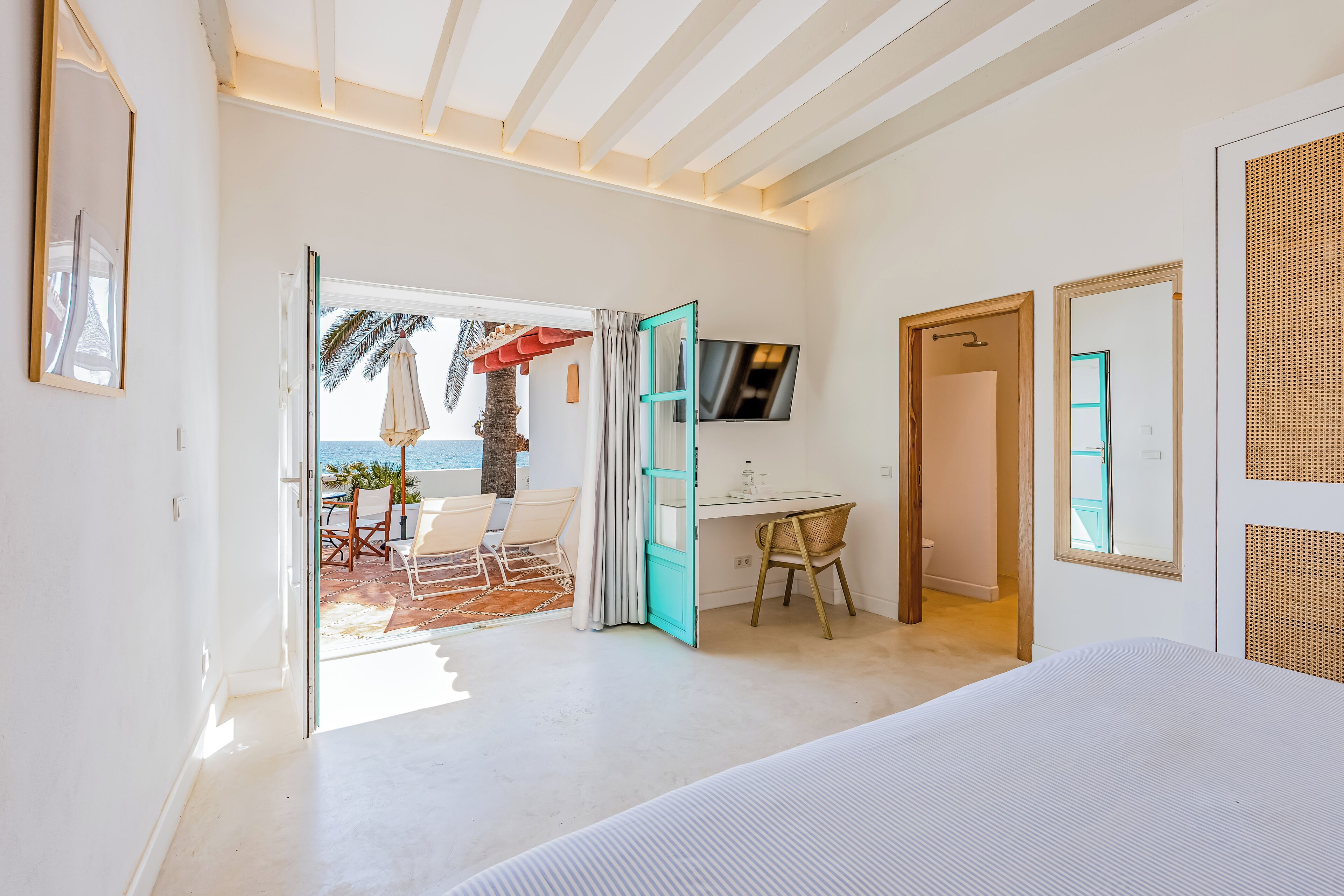 Photo - The Sea Club