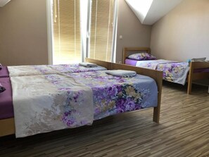 5 bedrooms, iron/ironing board, free WiFi - Struga - Rooms/Dhoma/Sobi (Struga)