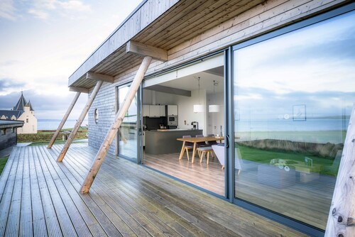 Lodge 21 - 3 Bed Sea-View  -  a john o'groat that sleeps 6 guests  in 3 bedrooms
