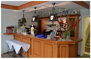 Bar (en el alojamiento)
