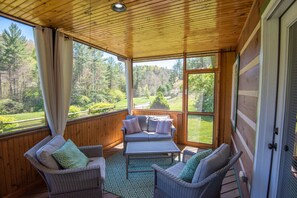 Tv, pejs, dvd-afspiller