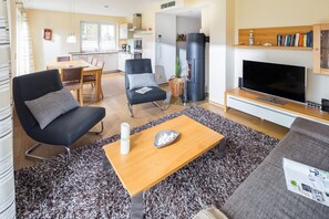 Lägenhet - 3 sovrum (Schiffchen, incl. EUR125 Cleaning Fee) | Vardagsrum | Platt-tv