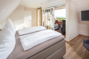 Apartment, 3 Bedrooms (Seemannsgarn,incl.EUR125 Cleaning Fee) | Individually decorated, individually furnished, blackout drapes - Winkelschiffchen II (Juist)