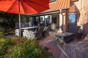 Sundeck