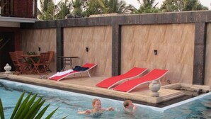 Outdoor pool - D Family Resort (Anuradhapura)