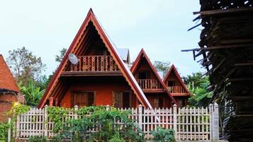 Deluxe Double Room | Desk, free WiFi