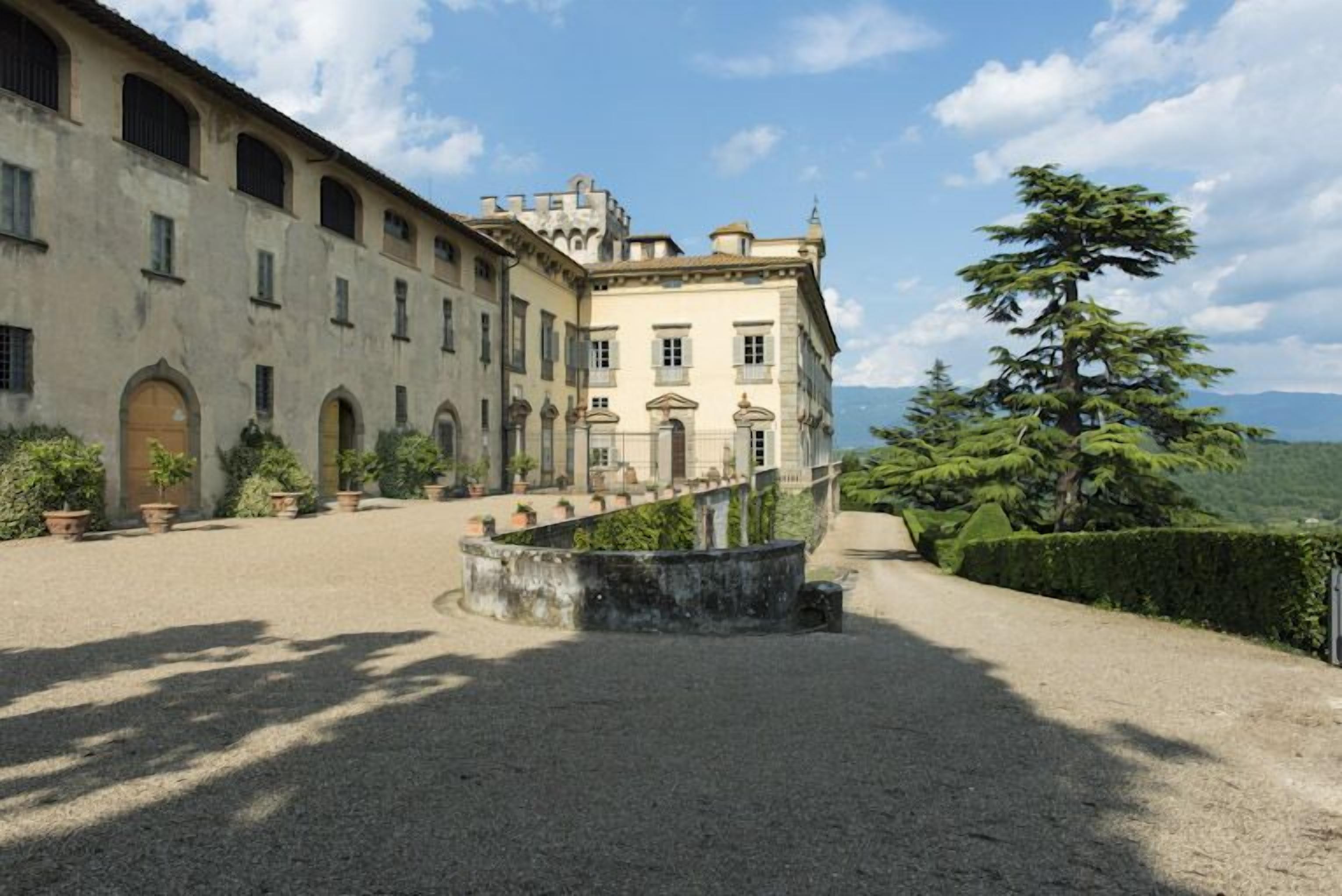 Photo - Torre a Cona Wine Estate