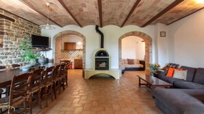 TV - Villa con Piscina - Il Paradiso Assisi (Assisi)