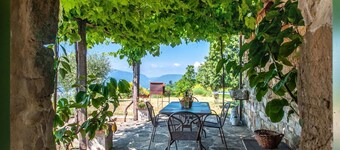 Comfortable Villa con Piscina - La Torre for up to 6 guests