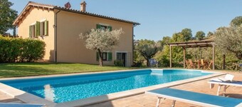 Villa con Piscina - Colle Arponi