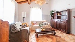 Living area - Villa con Piscina - Villa La Ginestra (Umbertide)