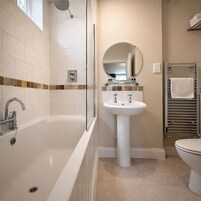 Standard Double Room | Bathroom | Free toiletries, hair dryer, towels