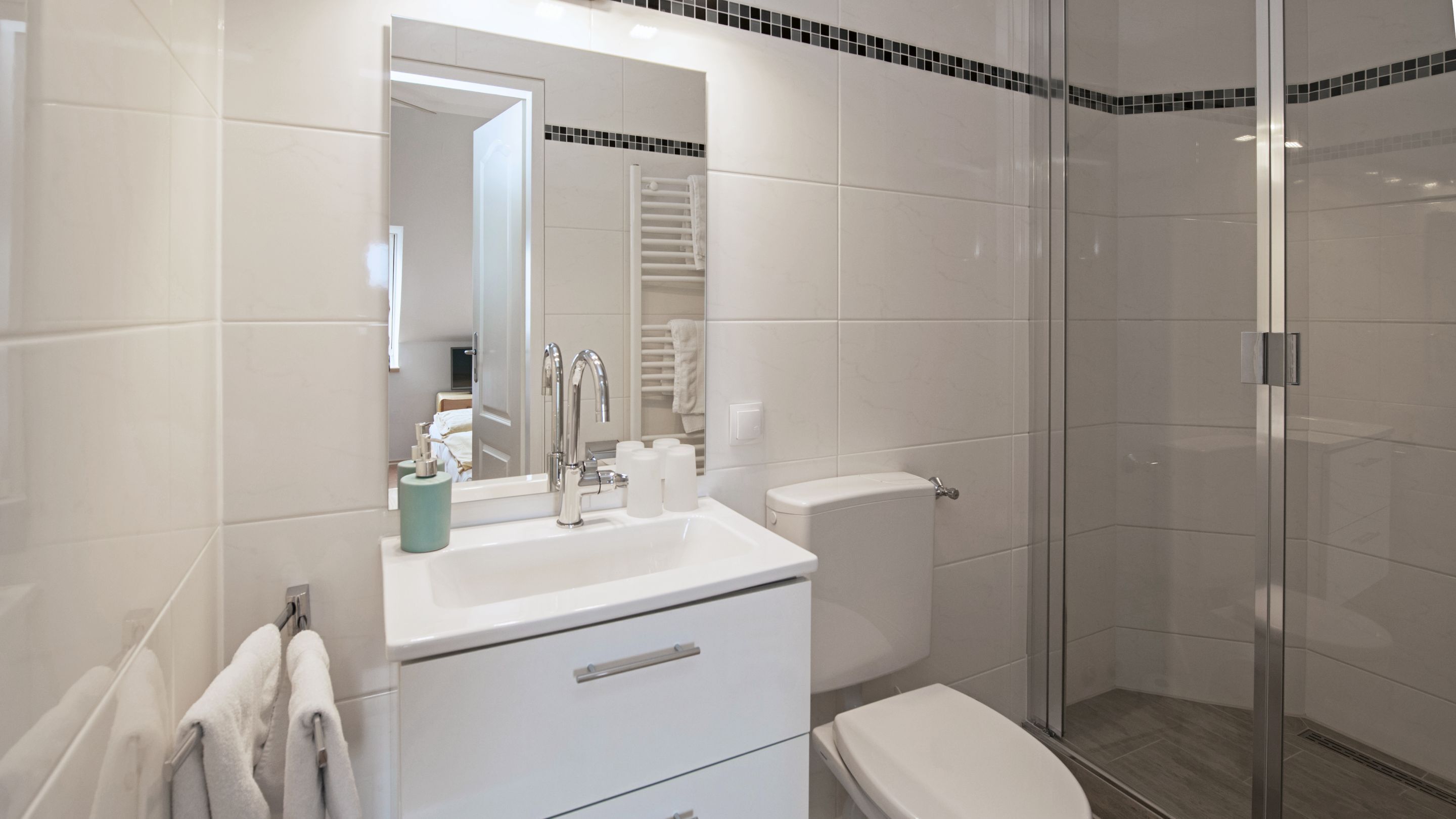Einzelzimmer | Dusche im Bad