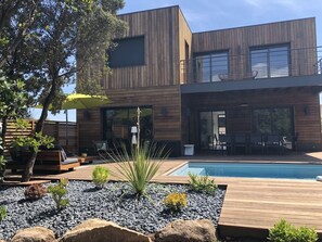 Ulkouima-allas, lämmitetty uima-allas