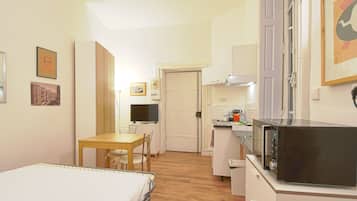 Fer et planche Ă repasser, Wi-Fi, draps fournis