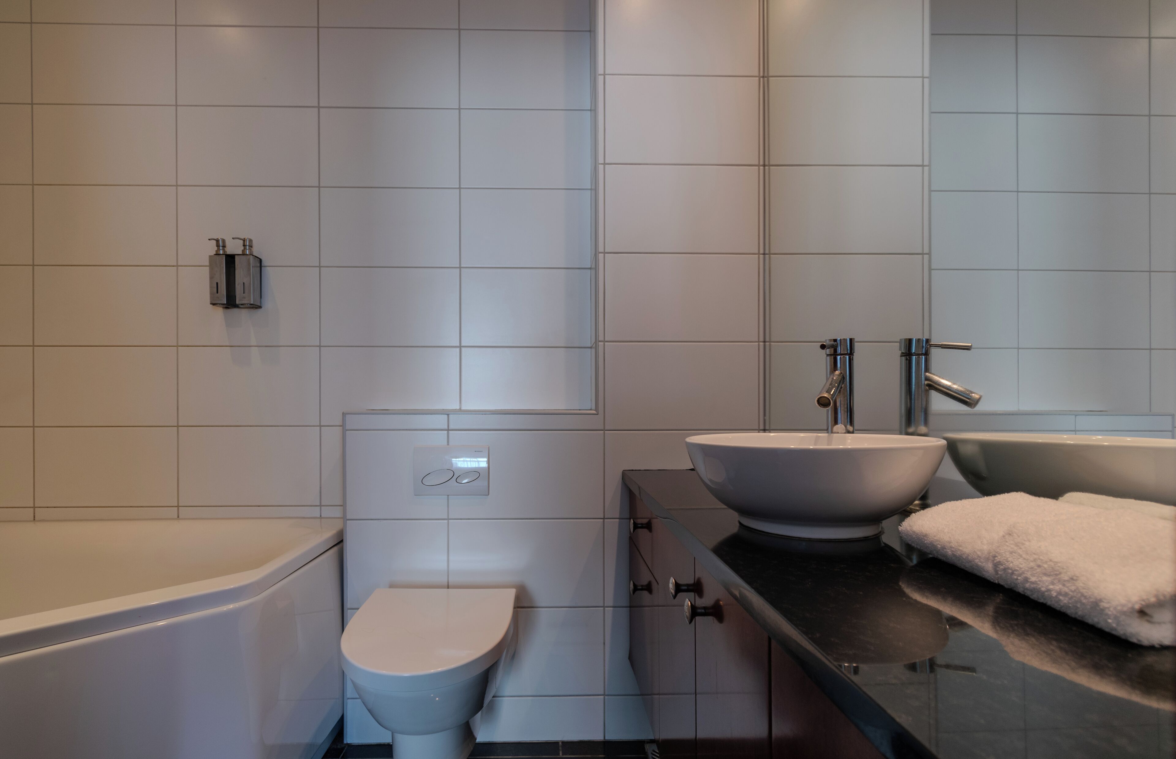 quadruple room | bathroom | free toiletries, hair dryer, towels